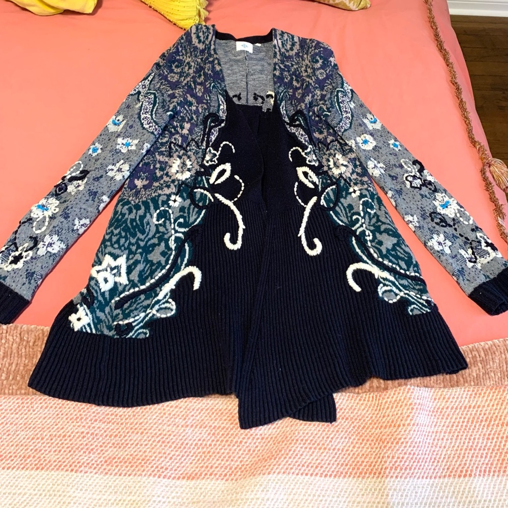 Anthropologie Emmia Hand Stitched Cardigan Monogram - Picture 4 of 14